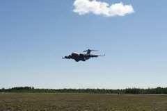 pjonesbilly's tweet photo. usairforce C-17 and F-15s arrived in Yellowknife, Northwest Territories yesterday for NORAD #Arctic air defense exercises running Aug 17-21 with flights ranging from the Beaufort Sea to Thule AB in Greenland.
Keen eyes will spot that they are Cali F-15s... #NiceAugustWeather https://t.co/ACsQw08QE0