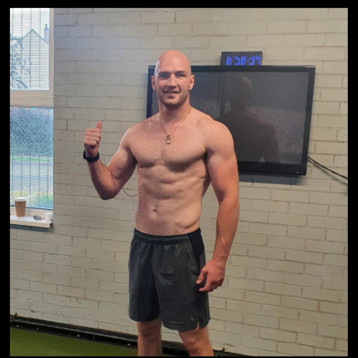 BoxingTicketsNI's tweet photo. Steven Ward is putting in the hard work ahead of his ring return and he is looking excellent for it.

It's some jump from Light Heavyweight (175lbs) to Cruiserweight (200lbs) 

But the quiet man isn't fazed by it and is ready for "fight news" to make it's way to him. https://t.co/HH4NJ5wp8N