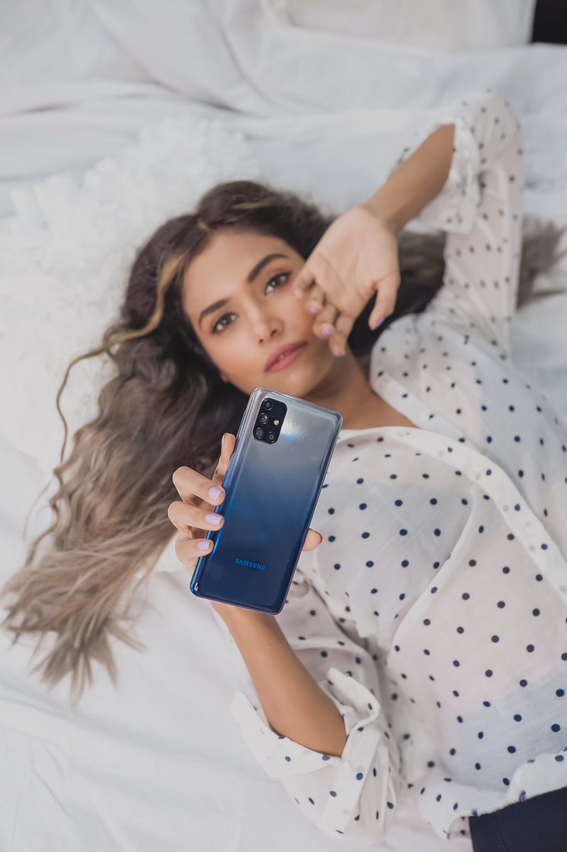 Dimpi_Sanghvi's tweet photo. All eyes on the new #SamsungM31s by @SamsungIndia ๐
With #SamsungM31s by my side, Iโm all set to make a statement ๐ and excited to capture my #MonsterShot
Go and grab this beauty on @amazonIN now! ๐ซ
#dimpisanghvi #samsung #smartphones #newlaunch #technologyblogger https://t.co/lE5Lnairk4