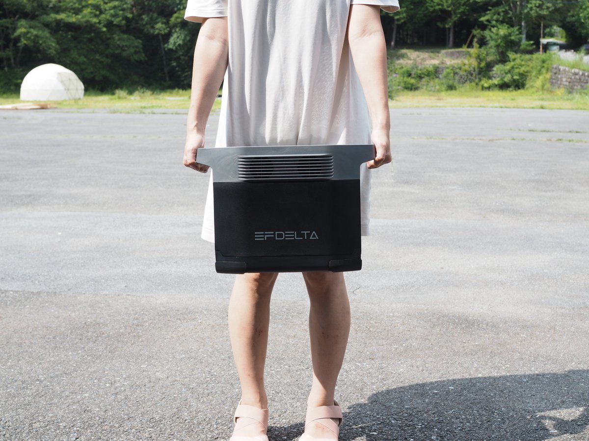 potablenx's tweet photo. 容量1000Wh以上、出力1000W以上のポータブル電源さん達です。
並べたらみんな強そうだな〜
#Jackery1000 #efdelta #bluettieb150
僕のバンライフの旅(ワーク、クック、スリープ)はこの方達のお陰です!
いつも電気の供給ありがとうございます🙇♂️✨
⚡️|#ポータブル電源は持ち運ぶ時代 https://t.co/8zwUL3Lvg7