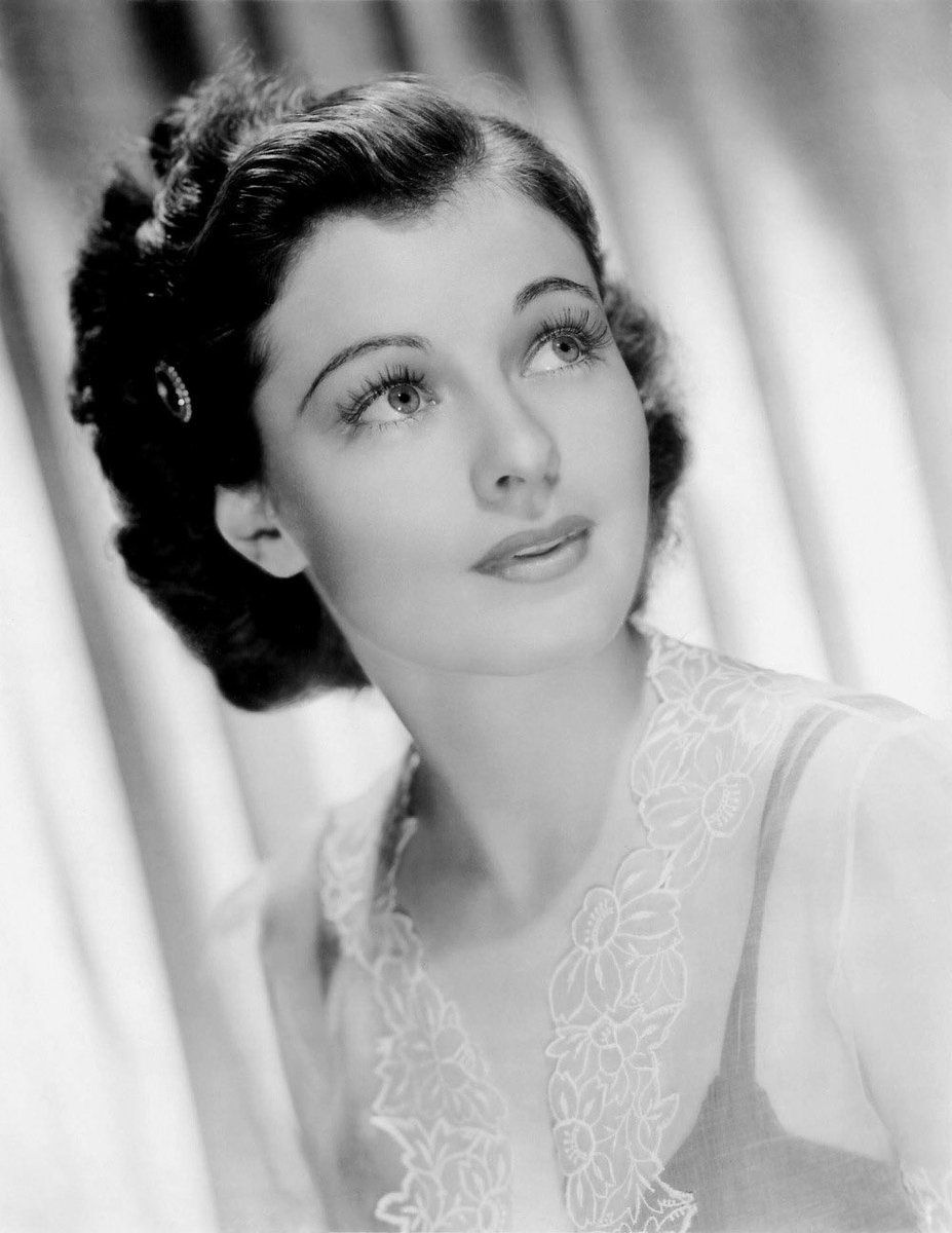 DevilishPhonk's tweet photo. In my opinion, the girls of the previous generation looked much better than they do now. They were naturally beautiful. Just look at the 40s actress Ruth Hussey #ruthhussey #40s #actress #movies #beautifulwomen #beautiful #women #girl #naturally https://t.co/AH1IEsOCez