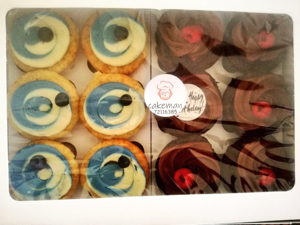 cakemanbw's tweet photo. Get these yummy👅😋 cupcakes and satisfy your sweet tooth cravings.
📱+267 72116385 for orders (whatsap, text, call). Collection (from phase 4) or delivery services available (around Gaborone, at a minimal fee).
#Cakeman #MakingLifeSweeter https://t.co/ertjJMZmBZ