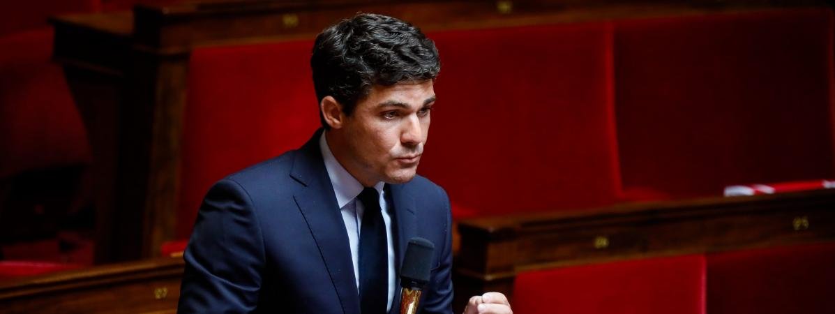 franceinfo's tweet photo. Coronavirus : "Je m'inquiète des conséquences sociales" du port du masque généralisé, confie le député LR Aurélien Pradié

https://t.co/teBQo8fjKF https://t.co/60uKpsTKzQ