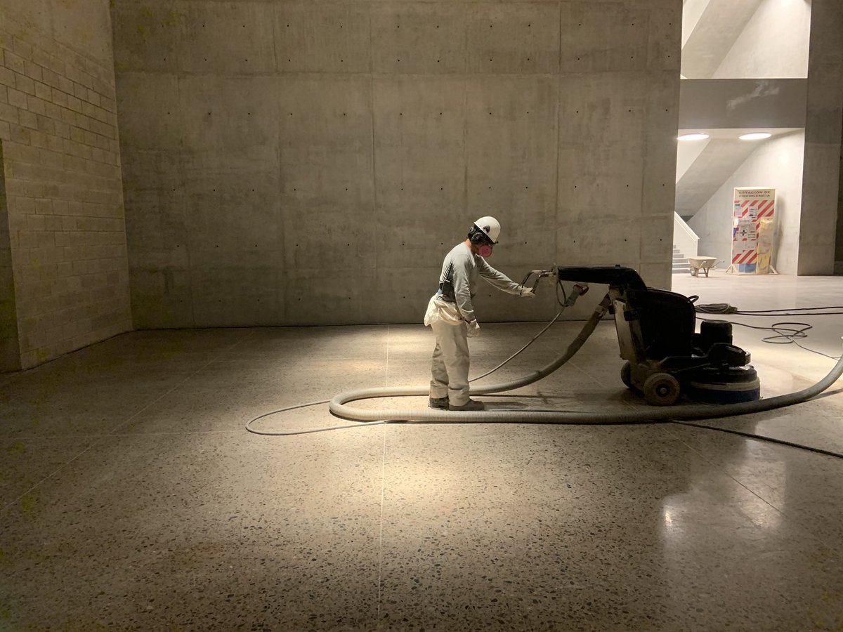 🚧 Sistema DRT Polish - Renovamos los pisos antiguos de una forma económica, duradera, y respetuosa con el medio ambiente 🌱 #DRTPolish #losasbrillantes #pulido <a href="/RCRIF/">RCR Ind. Flooring</a> <a href="/PermaneoEs/">PermaneoES</a>