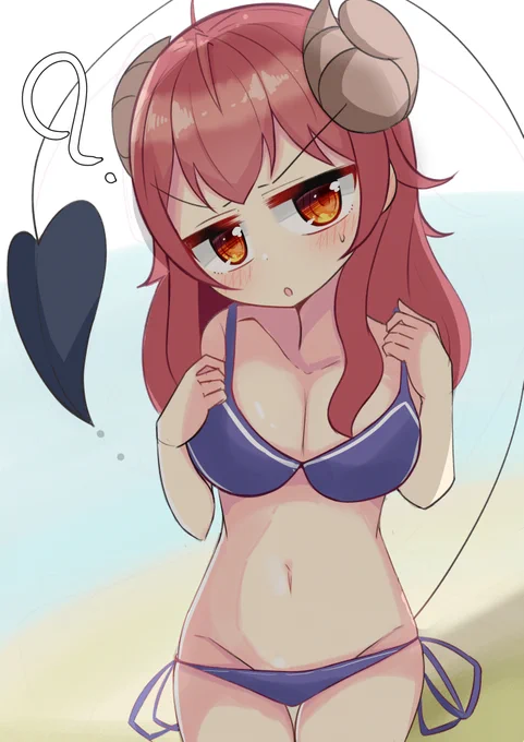 「桃…?私なんか変ですか、これ…」 「…いや、変ではないけど…なんかすごいね、それ…」 #まちカドまぞく
