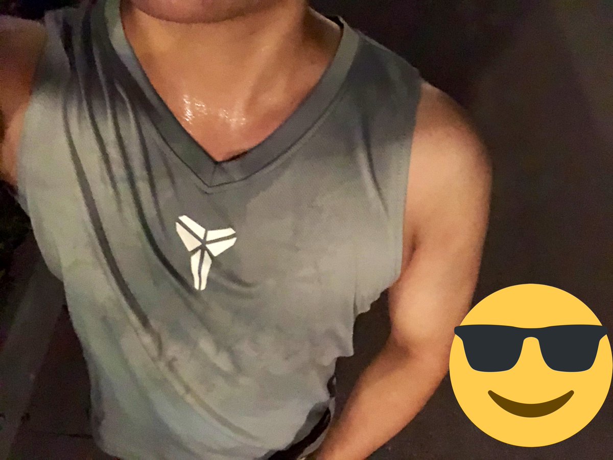 De (@alex86364517) on Twitter photo 