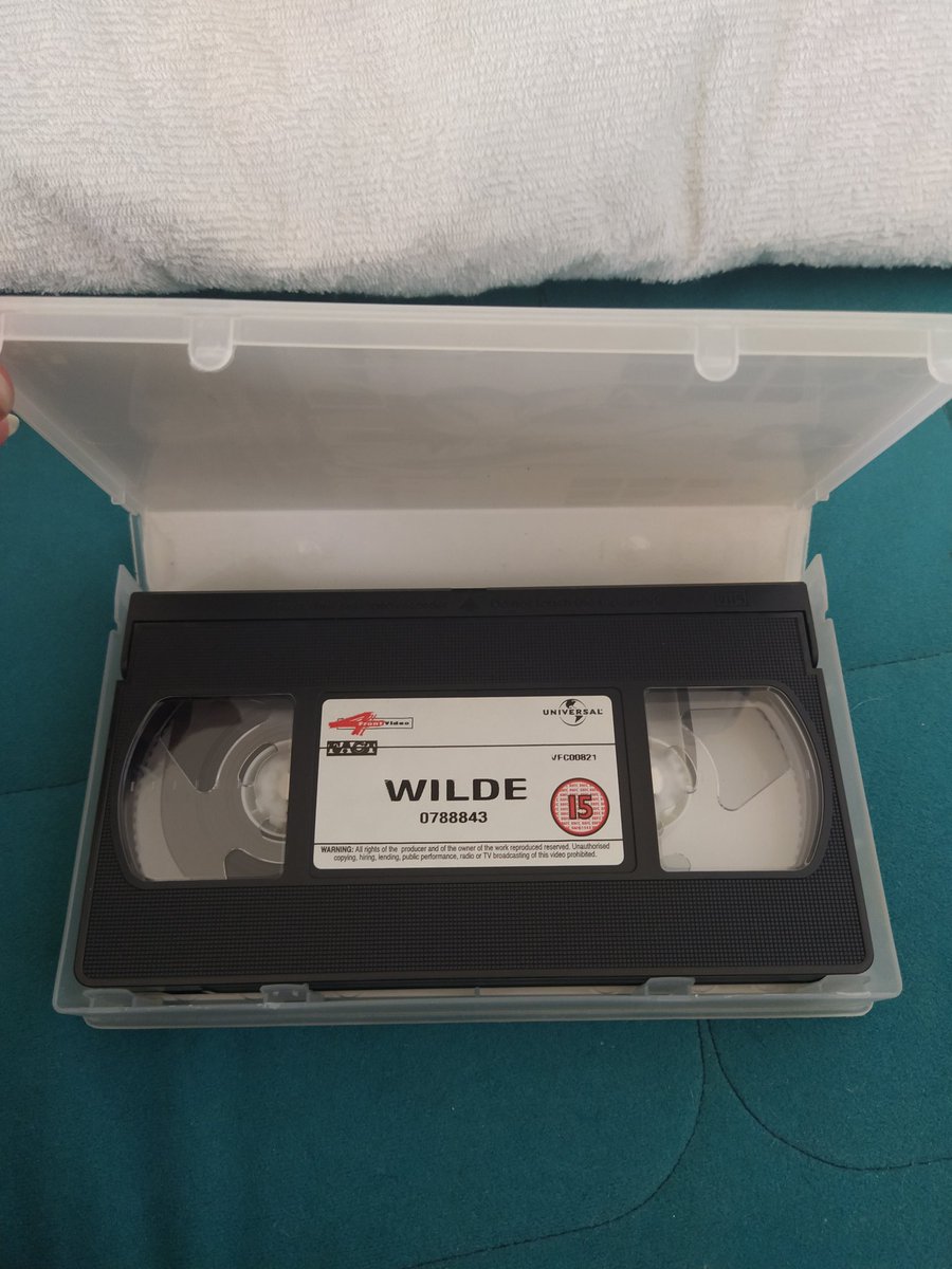 MiriamRW411's tweet photo. OMG! Look what I found hiding in our spare room!๐ฑ
#michaelsheen #wilde #robbieross https://t.co/6Q8l7EOuEP