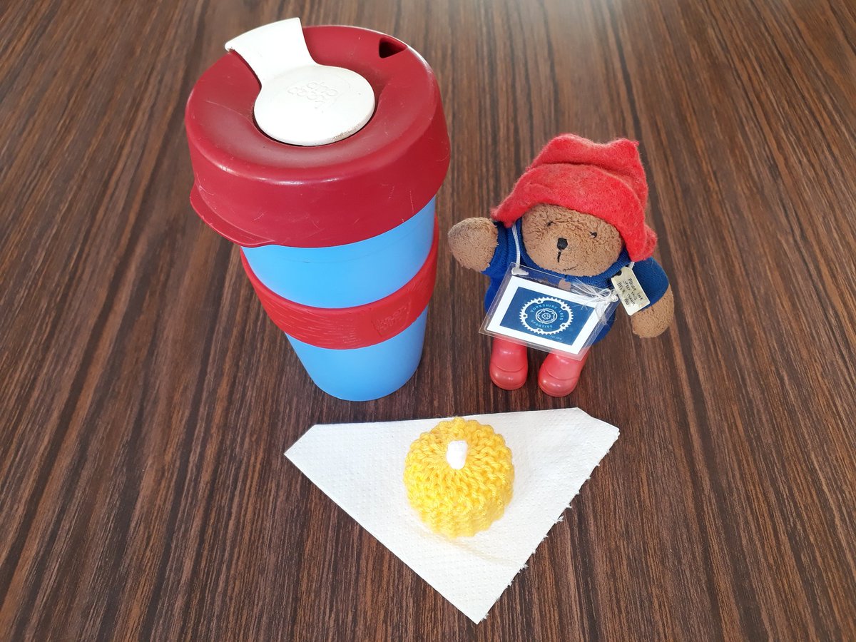 MrPB_Esq's tweet photo. Making time for a little extra #GoCycleMrPB from halfway up the High Street on our #YLSportive cycle to work this morning to say hello to our clock... π»β€π²β€π°
Time now for our breakfast cuppa and #CogsNCakes smackerel... π»β€π° https://t.co/BnPsaFWXFa