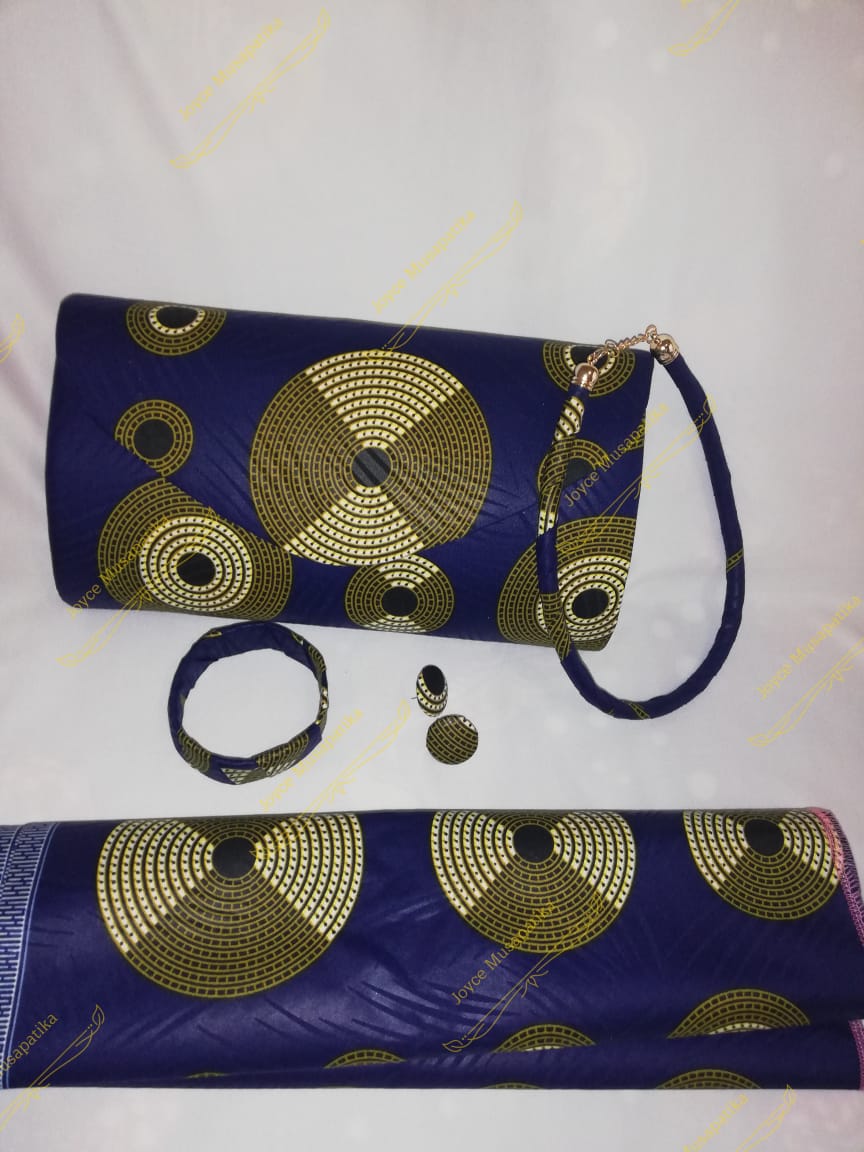 aqua_touch_'s tweet photo. @CrimsonCons ~ R 150 for the whole set without mask

~ R 170 including mask

~ We deliver country wide

~ For Orders call or whatsapp 061 106 2047

Messi
Ronaldo
Missionary
Only Fans
#VoetsekFikile

- R150 without mask

- R 170 with a matching mask

Mjolo https://t.co/czGRkTtnJs