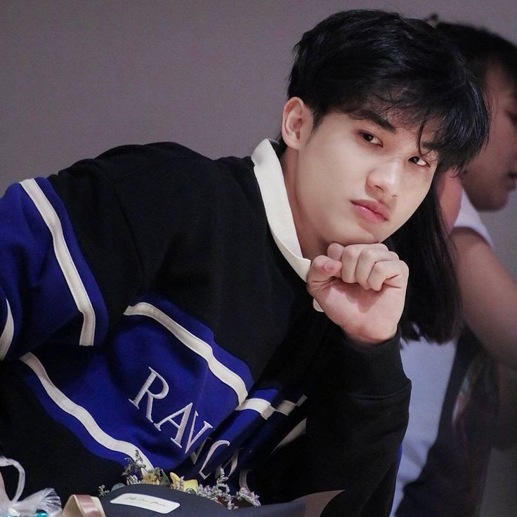 Hai gua Nathan newbie Rp 
Mutualan Yo RT/ like
Fambest ?DM aj

#mutualanskuy
#mutualanrp #mutualanroleplay #mutualan #roleplayer #roleplayerindo #roleplayerkpop #roleplayerthai