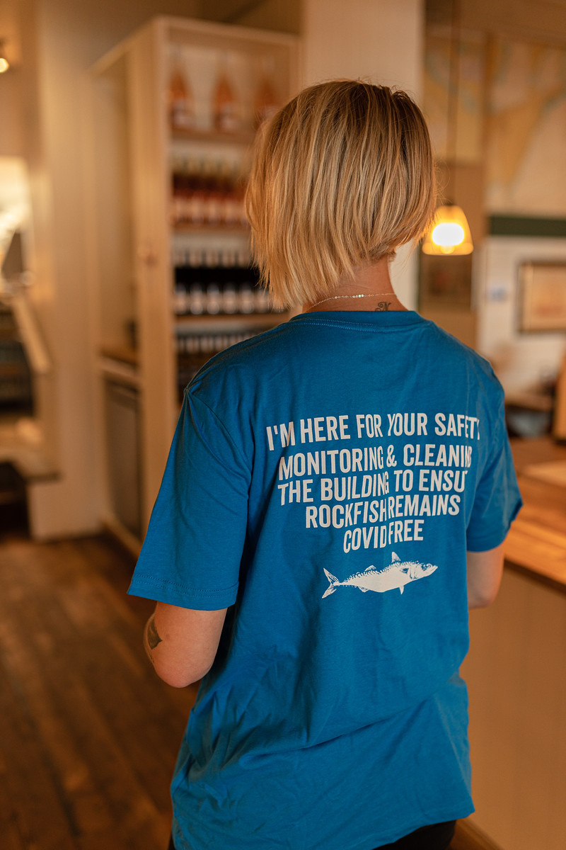 We have a dedicated Covid Monitor in each of our restaurants to keep you safe when you're at Rockfish.
You relax, we've got this.

#covidmonitor #eatoutwithconfidence #therockfishuk #santitise #socialdistance #covidfree