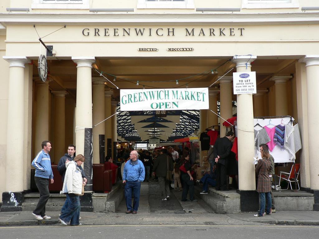 PWNews's tweet photo. Greenwich market landlord imposes temporary 60% rent hike https://t.co/KRoUBthXgI https://t.co/a0ThZgDS66