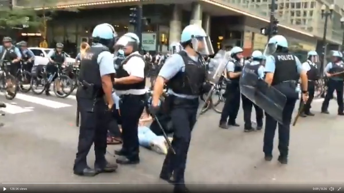 Police attack protesters in Chicago