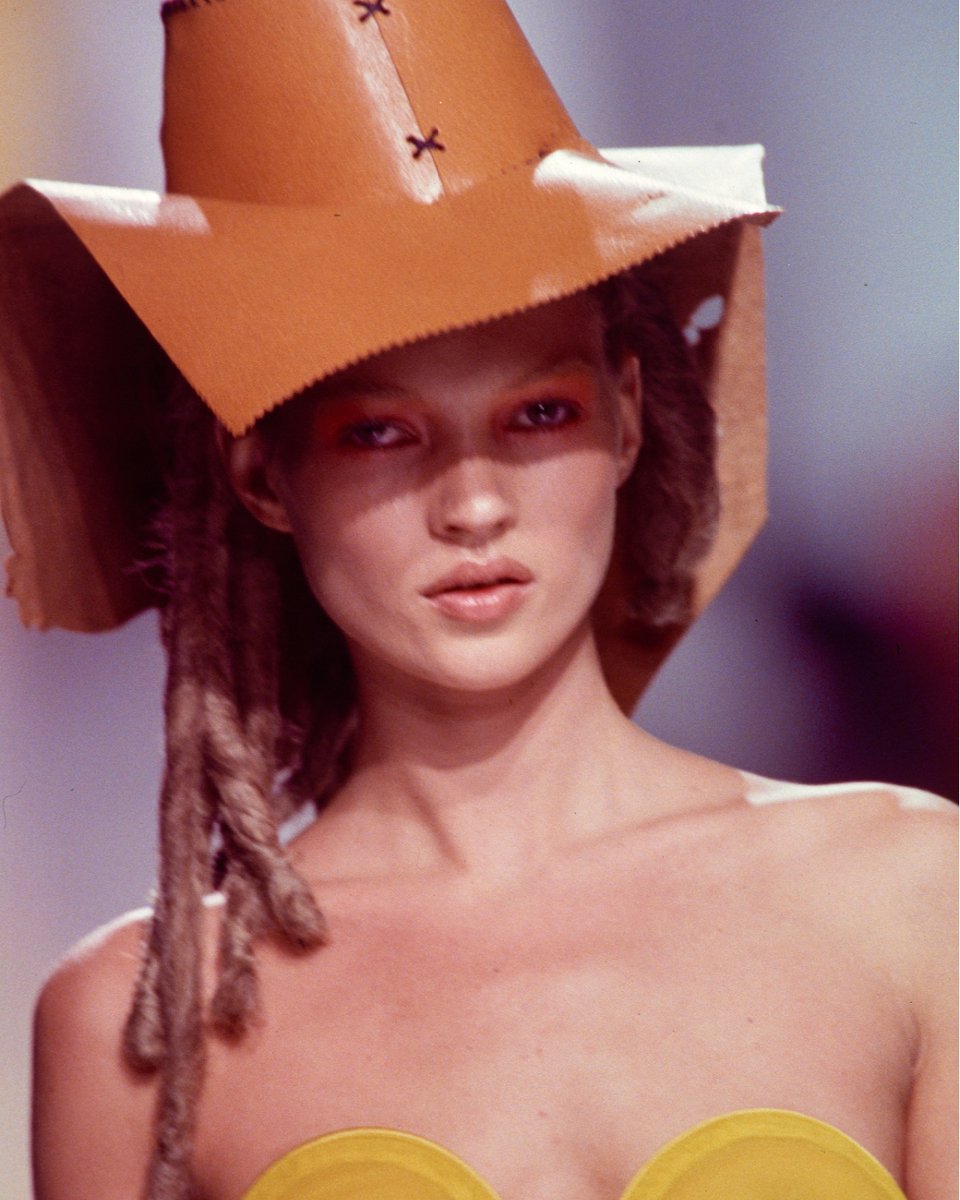 JPGaultier's tweet photo. #Throwback to #KateMoss walking in iconic #JeanPaulGaultier Spring-Summer 1996 show that plays a huge part in the 50 year career of the designer and stays relevant even today. 
#JeanPaulGaultier #RTW #SS96 #JPGFREAKING50
Photographed by #PatriceStable. https://t.co/pjxjiH1Qyd
