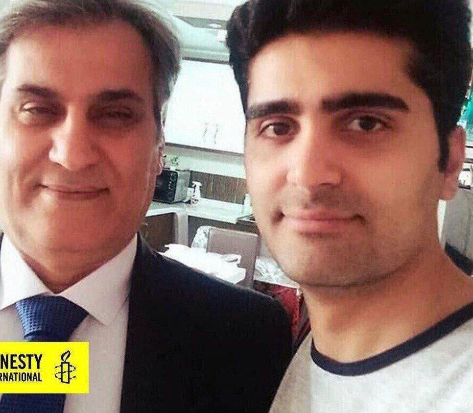 shivaat's tweet photo. .
سازمان عفو بین الملل خواستار آزادی فوری و بی قید و شرط «منوچهر بختیاری» شد.
...
#ماهستیم
#TriggerSnapbsck https://t.co/G63wg88g12