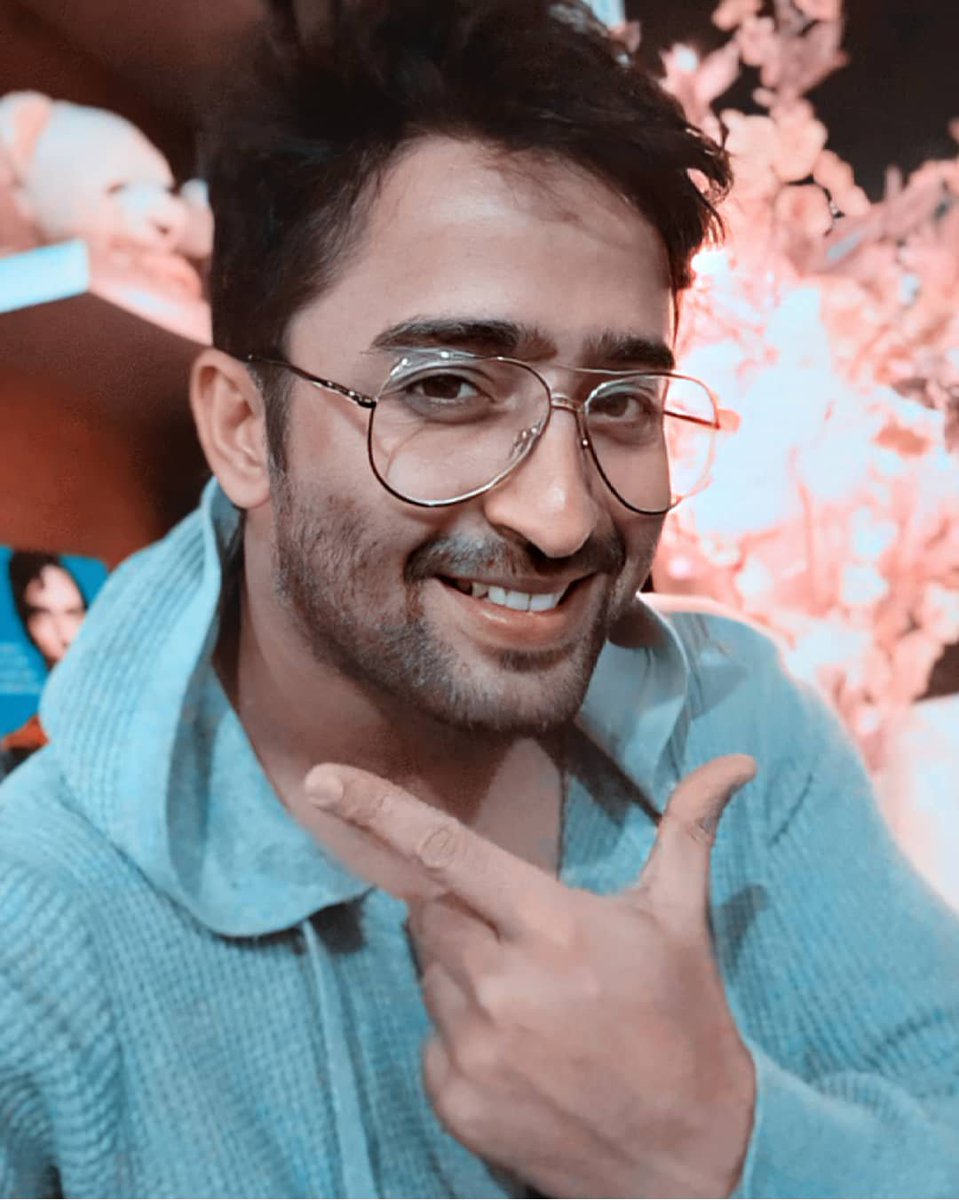 Coz it's important to be Genuine than to be Perfect..And SHAHEER...You are GENUINELY PERFECT...TYSM for INSPIRING..PLZZ keep smiling and make others smile with your Shining Eyes  and worthy deeds and ofcourse ..THE BEST SMILE IN THE WORLD  @Shaheer_S  #ShaheerSheikh
