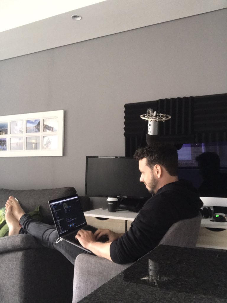 QuentinWatt's tweet image. What does working from home look like for you? #webdeveloper #WorkFromHome