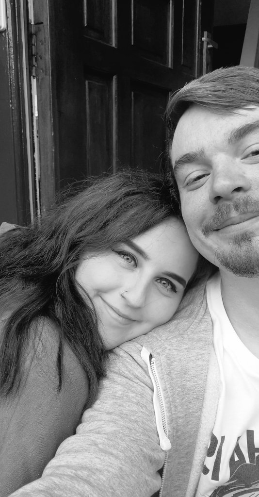 emmaiscrossing's tweet photo. Black and white to hide the fact my hair is currently 600 different colours https://t.co/2IhHVLhVLz