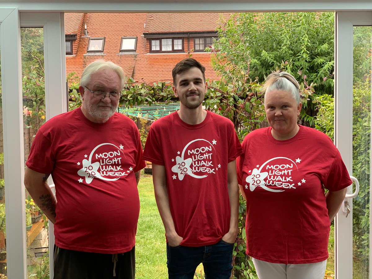 StWilfridsChi's tweet photo. 🚶♂️Walkers! Your 't-shirt pick up' is open again today (between 3pm-5pm ONLY).
🚶♀️To save postage, you can collect yours from the hospice in Walton Lane, Bosham PO18 8QB. Social distancing measures will be in place to keep everyone safe. #MoonlightWalkWeek2020 https://t.co/wLmlIdPNEB