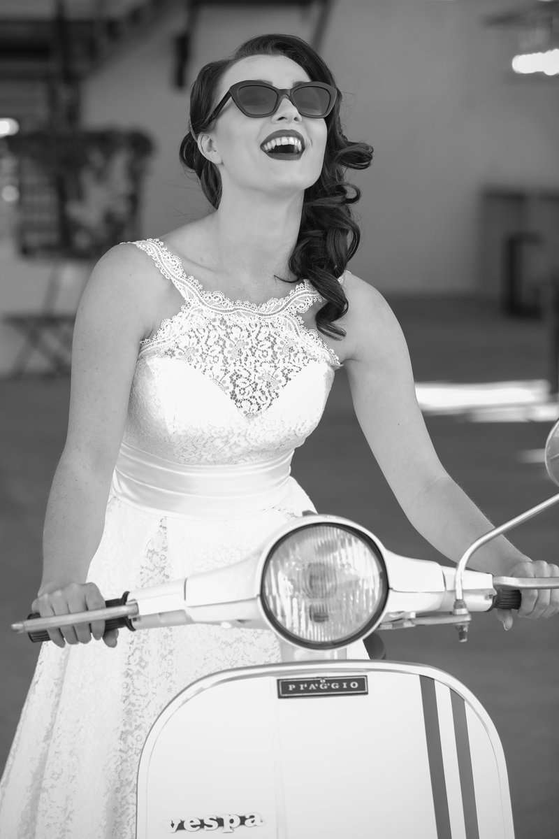 SteeleModels's tweet image. The Nut Farm | Almafi Inspired.
makeup and hair: Beauty on Wheels 
Cake: Aristocakescake
Video and decor: The nut farm on
Dresses: New Romantics Couture
photography: Monika meier photography
Stationary: I do creative concepts