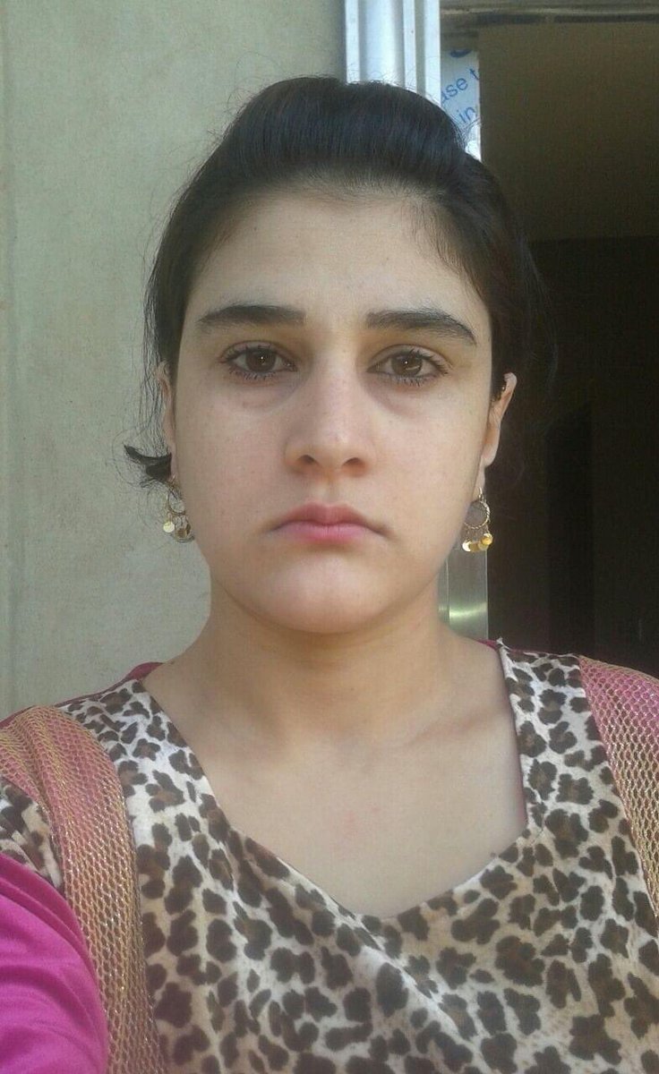 KhalidElias11's tweet photo. تخيل مقدار الظلم الذي يحدث مع #الإيزيديات في #العراق
فتاة تدعى"حلا " كانت مخطوفة لدى #داعش منذ 2014 هي وجميع أفراد عائلتها
اليوم يكتشف من تبقى من أقاربها أنها في سجن النساء في أربيل منذ عمليات تحرير الحويجة عندما وقعت بيد #البيشمركة
وداعش يطالب بها مقابل الإفراج عن أسير كوردي https://t.co/JsH2iZrsR0