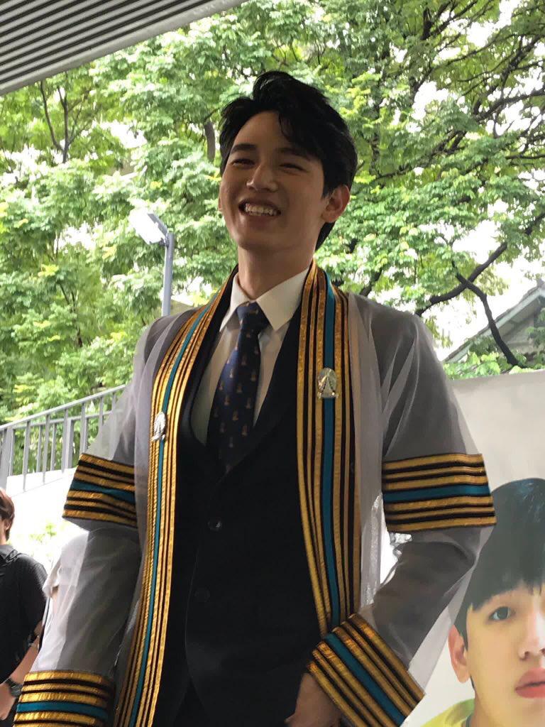 Newwie graduate.-- a thread