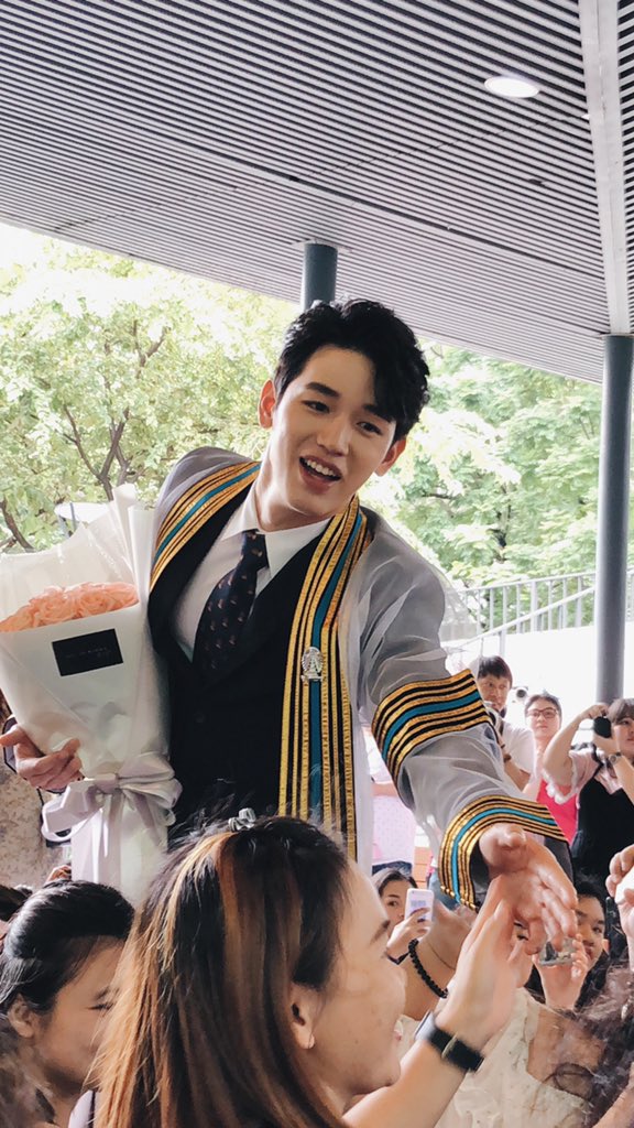 Newwie graduate.-- a thread