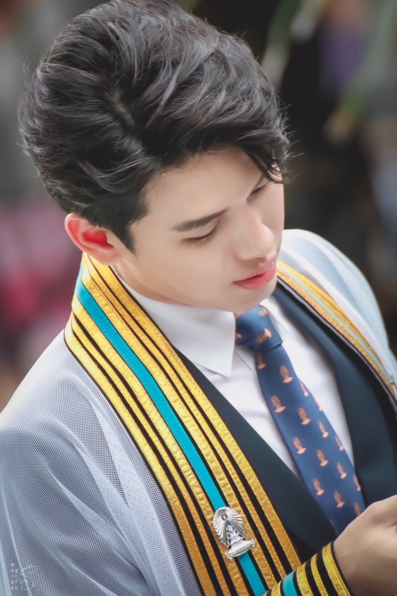 Newwie graduate.-- a thread