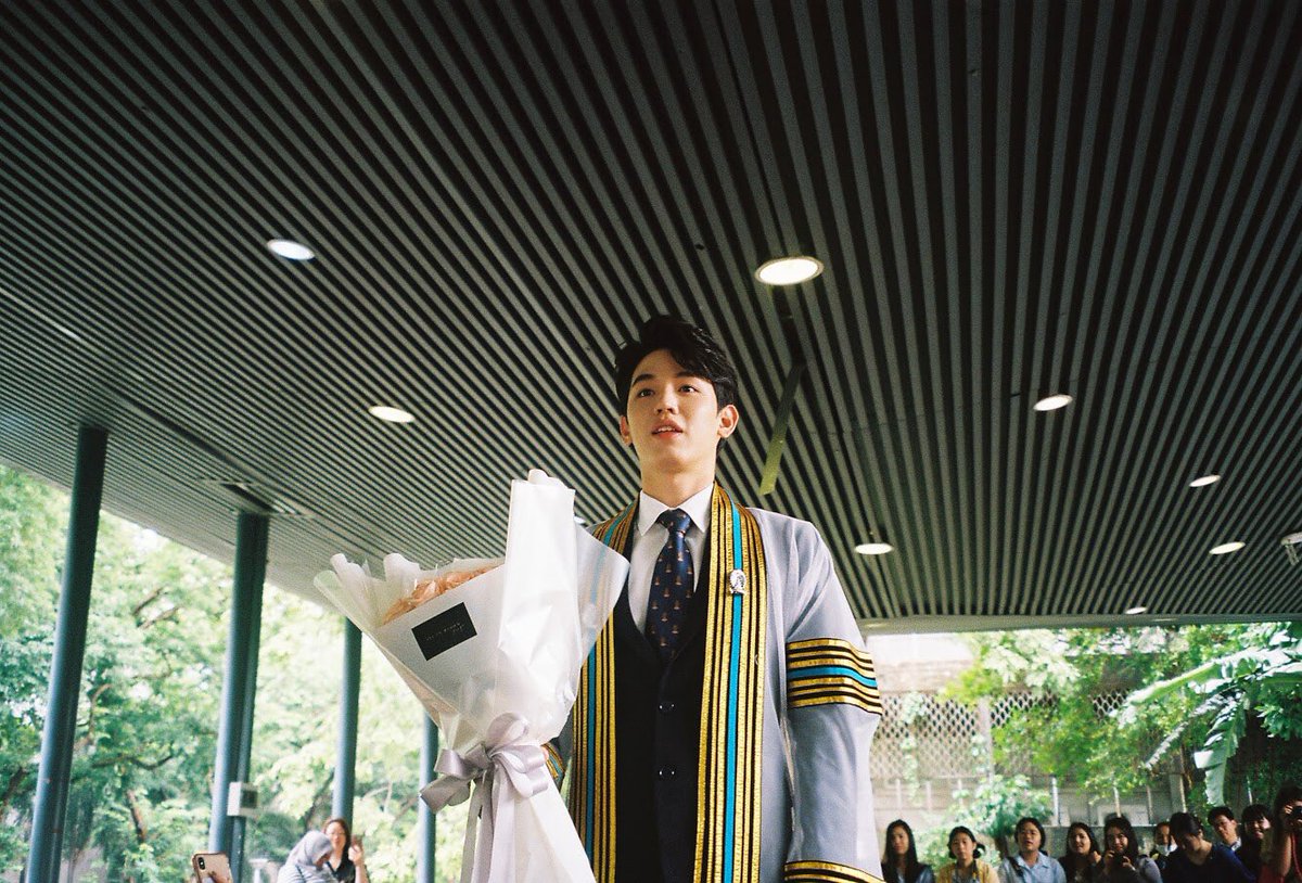 Newwie graduate.-- a thread