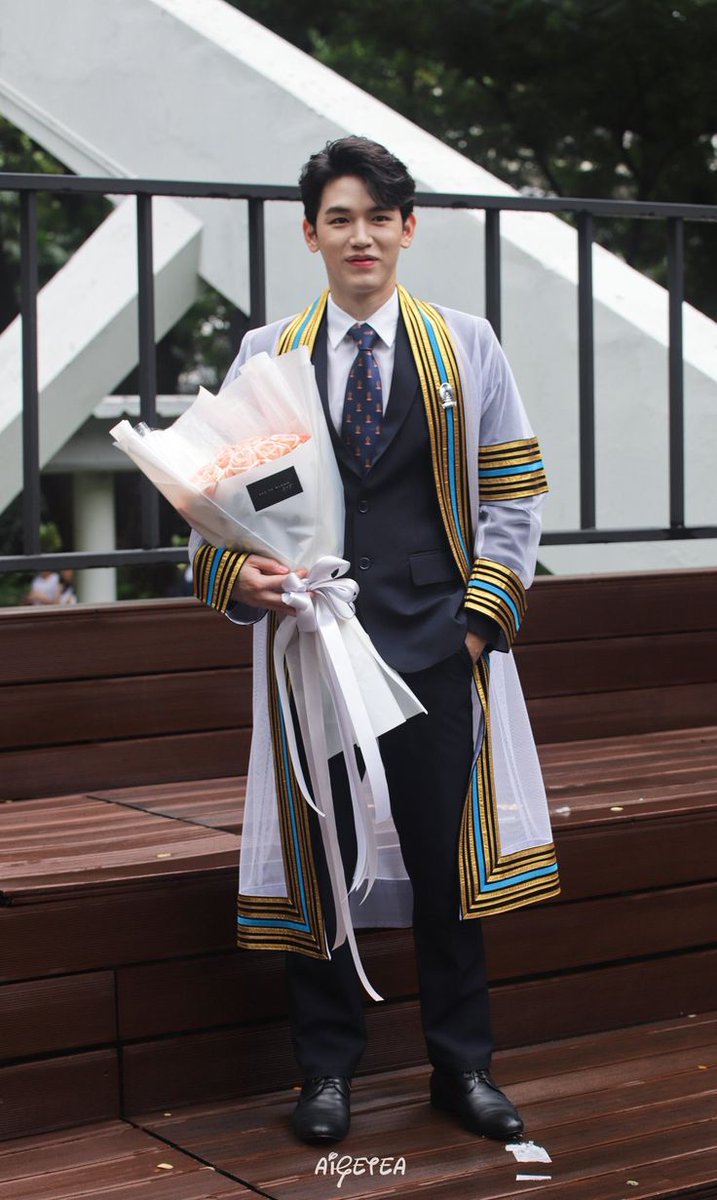 Newwie graduate.-- a thread