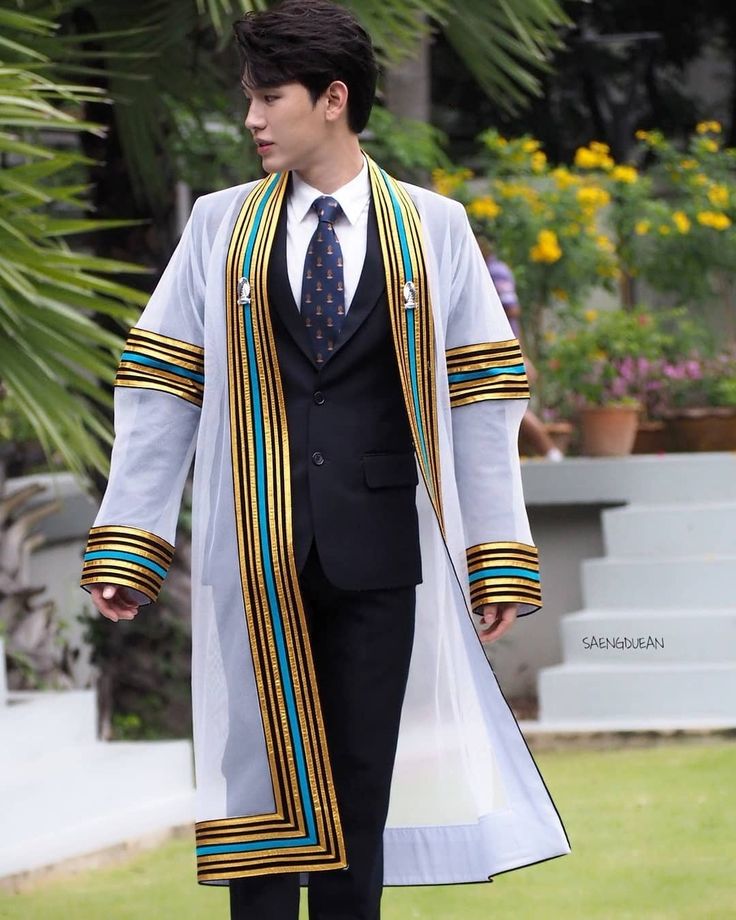 Newwie graduate.-- a thread