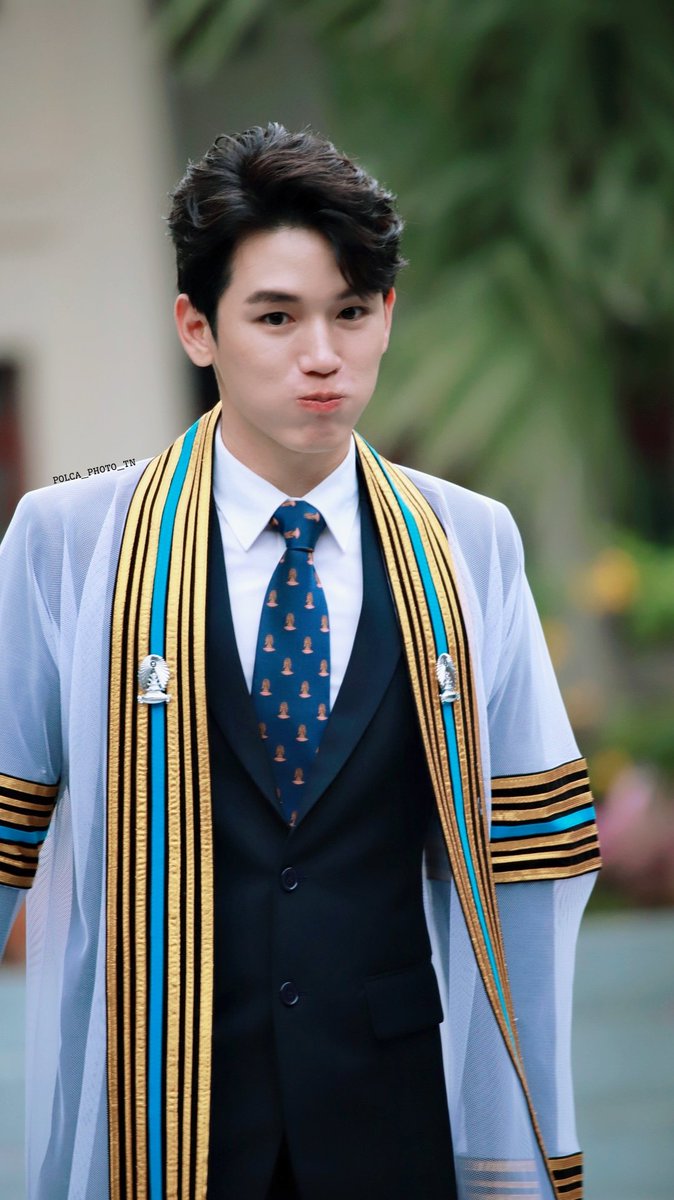 Newwie graduate.-- a thread