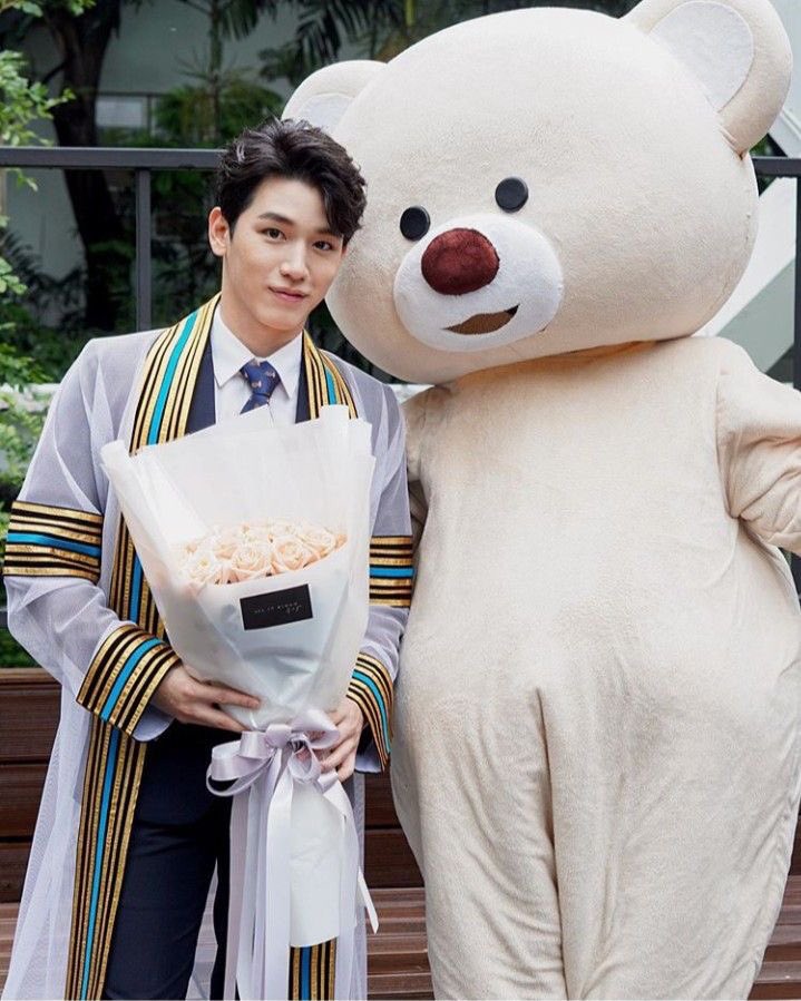 Newwie graduate.-- a thread