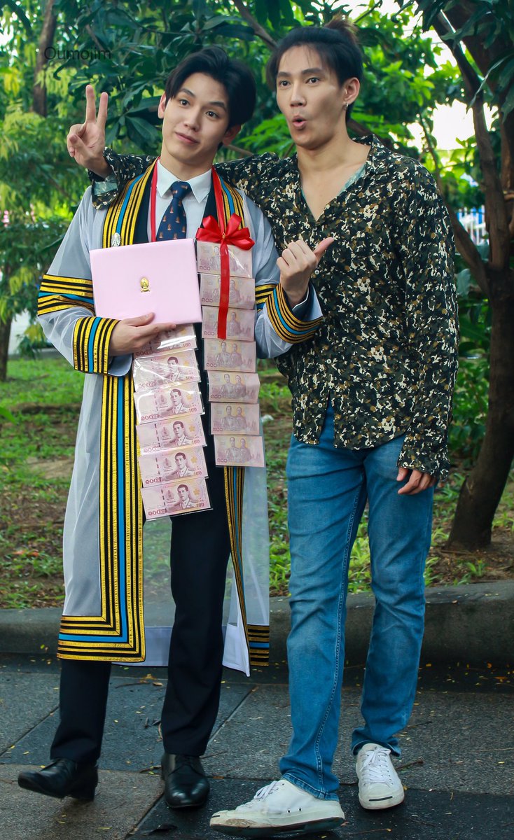 Newwie graduate.-- a thread