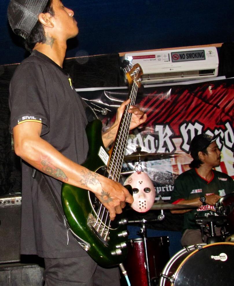 KAMAR GELAP tweet media