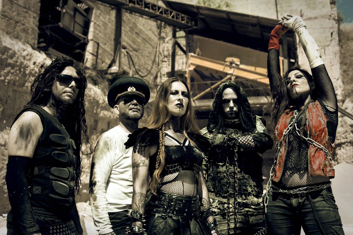 Good news! We are glad to announce the new Toxic Army lineup: Leoben Conoy (bass) and Dani N. (guitars) welcome to our family!!!! 🤩☢️☣️🤘 Can't wait for you to hear them🤘🤘🤘🤘 pic by Xavi Borrull #newlineup #toxicarmy