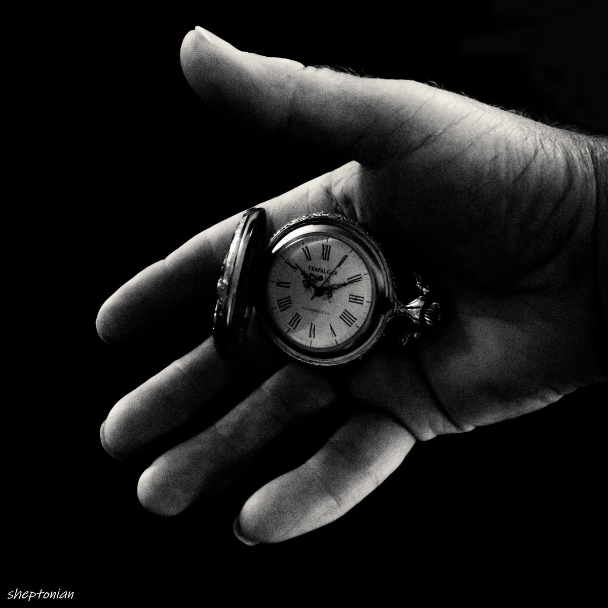 martynfreestone's tweet image. Only time 
#blackandwhite #bnw_captures #bnw #Instagram #sheptonian_bnw #watch #hand