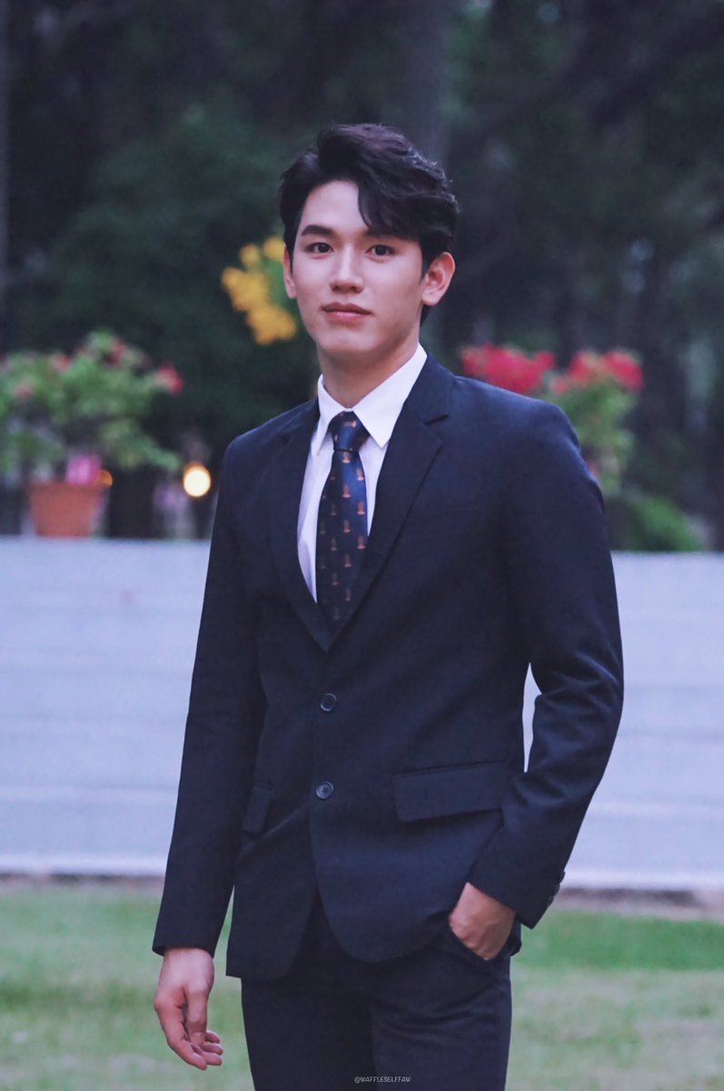 Newwie graduate.-- a thread