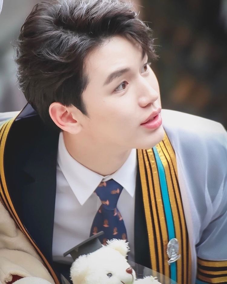 Newwie graduate.-- a thread