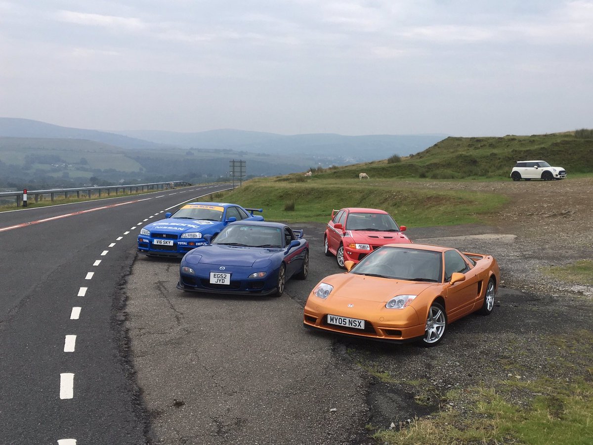 Miller_Corner's tweet image. One month with my @MiniUK #1499GT and I'm completely won over! Over 1000 miles done, including daily duties and acting as a support car for @ClassicsWorldUK's Wales shoot. Fun, economical, practical, easy to drive. Does everything impressively well, love it!