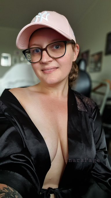 Work uniform of the day 🧢 https://t.co/spf1r1ioub<a href="/tag/mvsales"class="tags"><span>#mvsales</span></a>