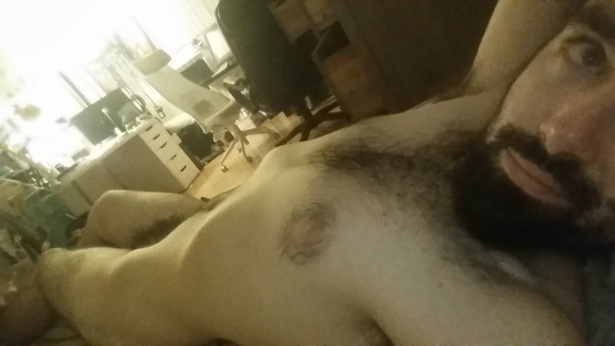 DameoRa's tweet photo. Bed time;) https://t.co/tLc5ruRRYU