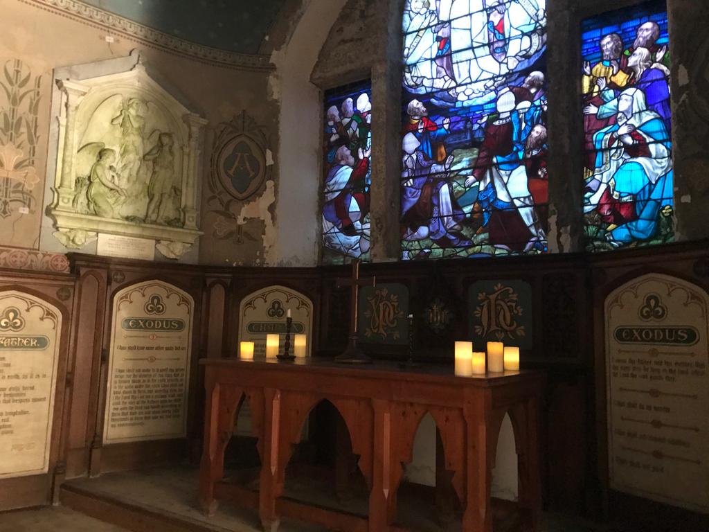 Christina_ec's tweet photo. How lucky were we to call this beautiful church our 'home' for one night #champing this week?! 😍 Thank you @ChurchCamping for being so welcoming and for a truly wonderful stay! https://t.co/ZGErMFzi3s