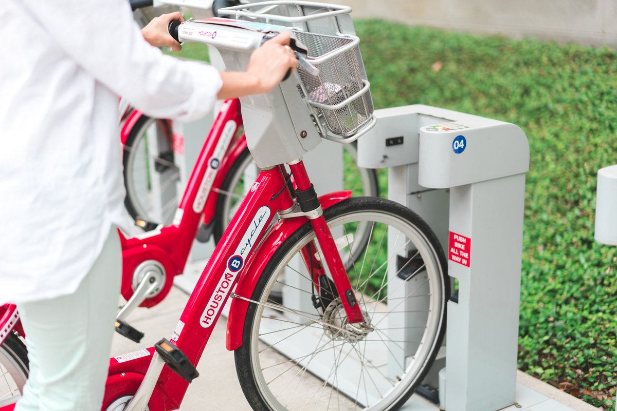 HoustonBCycle's tweet photo. Located a misplaced BCycle?

Call us at 713-865-3662 and let us know so we can #KeepHoustonRolling together.

(Sometimes they just need a little push!) https://t.co/jfCk7szuEM