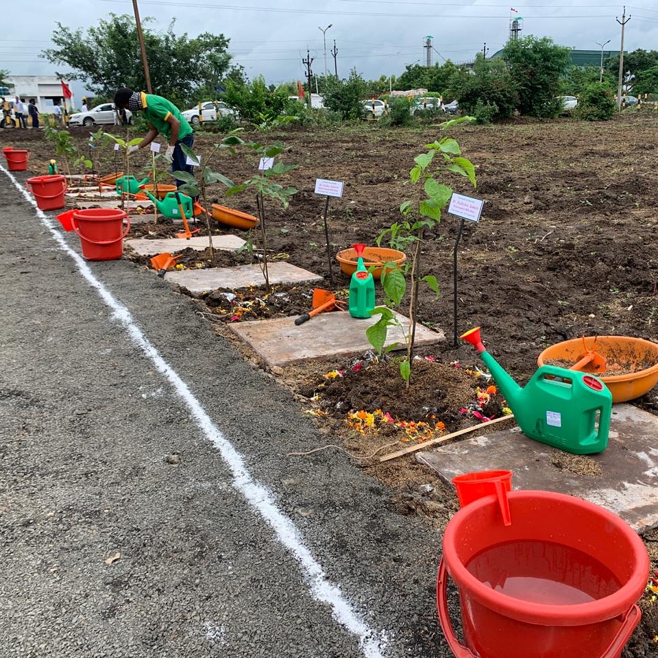 PrayasGroup's tweet image. Inaugural Program of Maharashtra's Biggest Miyawaki Native Forest with 75,000 Indigenous Trees at Waluj MIDC executing by Prayas Youth Foundation ...Stay Connected for More Updates. 
#UBL #CANPACK #CSR #MECC #MIDC #PYF
@Aurangabad_Page