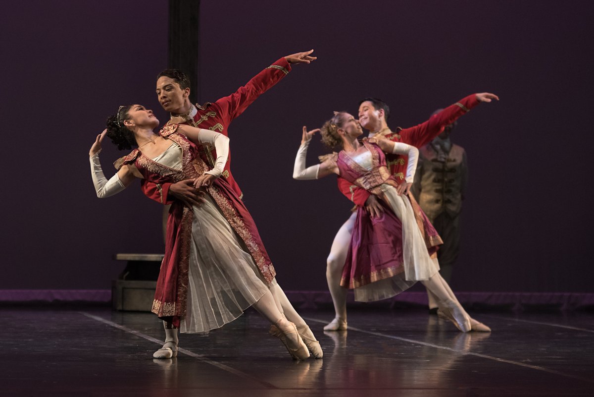 JorgenDance's tweet photo. #ThrowbackThursday to the glorious costumes by Sue LePage from our Anastasia 2017 tour.
📷Luba Citrin
#costumes #balletcostumes #Anastasiaballet https://t.co/1VsY8EJP01