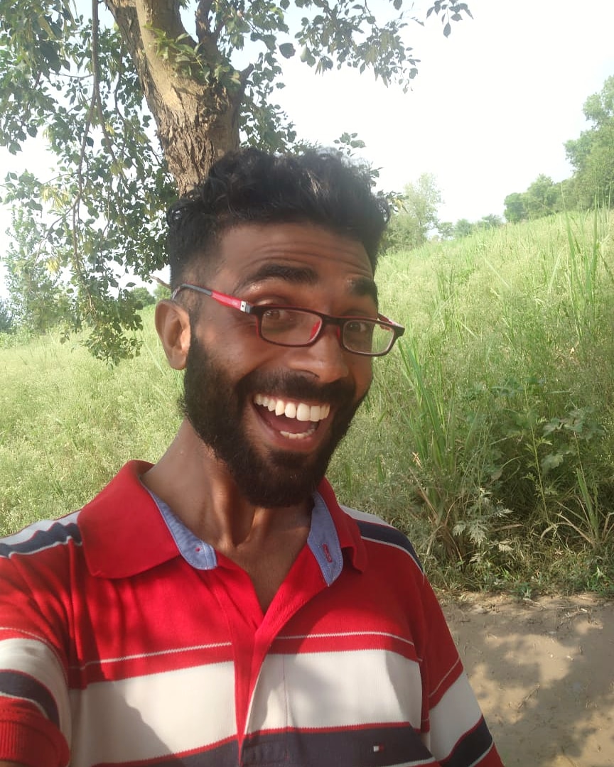 ModaDecent's tweet image. #laugh 🤫😅🤣😂
#SmileForMe 😁😝🤭