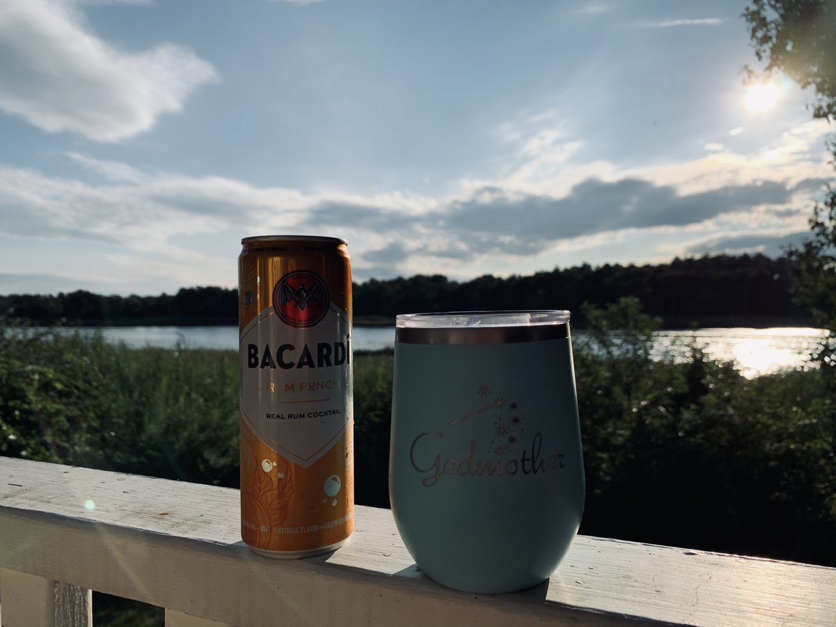 Sassysnaps's tweet photo. #WritingCommnunity     Working hard on my WIP a memoir about my late brother and his troubled drug addiction...Yesterday was his 2 year anniversary and I miss him so much, but writing about him has helped me in my grief...I am at my happy writing place https://t.co/uFWi27kdCu
