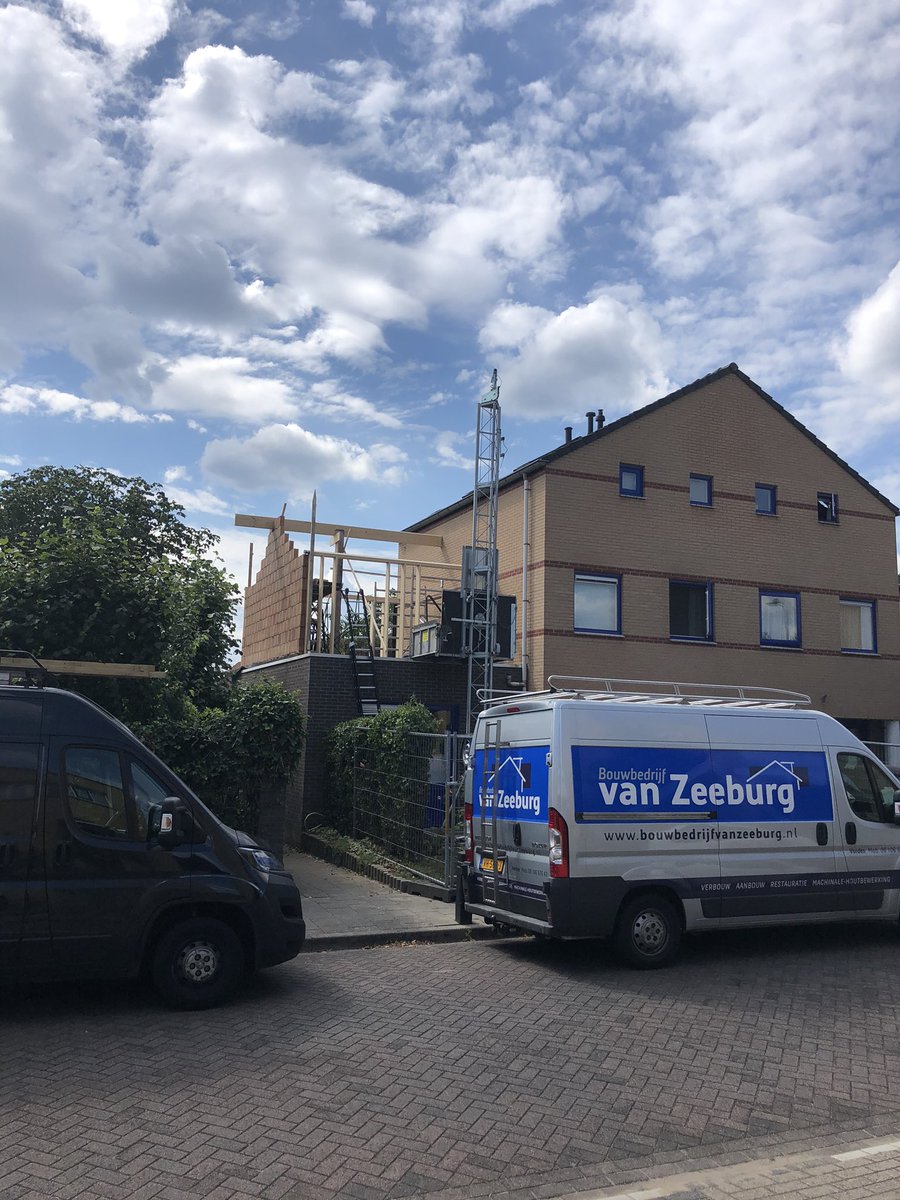 Deze week begonnen met dakopbouw in Zutphen..