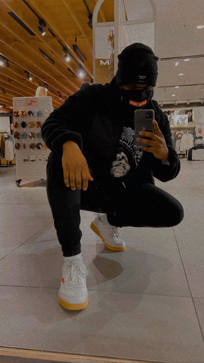 Anelisa Ndungane tweet media